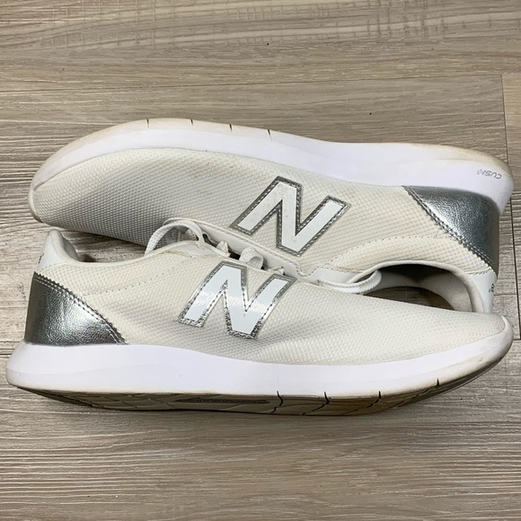 New Balance Women’s 514 White/Silver Running Shoes - Picture 2 of 5